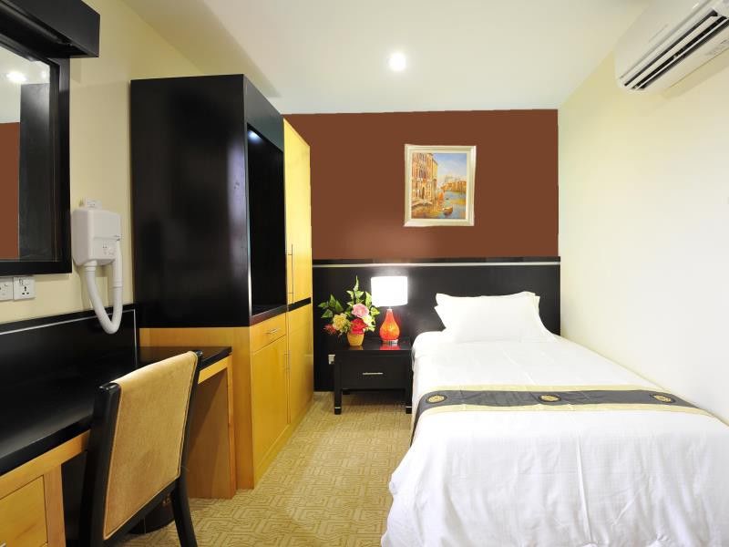 Hallmark Regency Hotel - Johor Bahru Exteriör bild