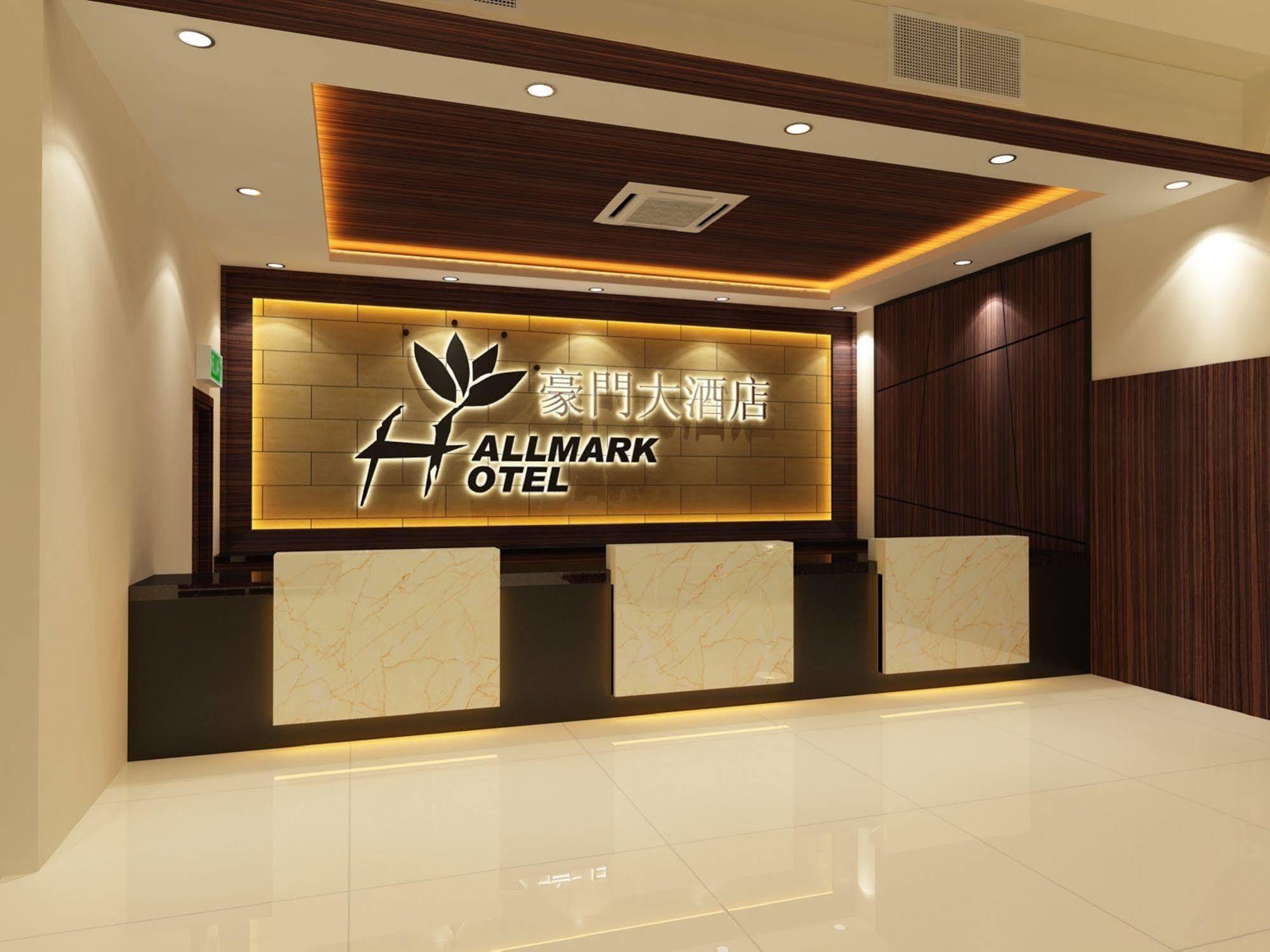 Hallmark Regency Hotel - Johor Bahru Exteriör bild